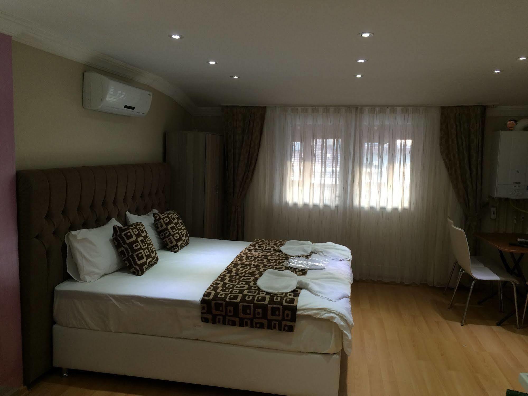 Black Bird Suite Hotel Istanbul Exterior photo